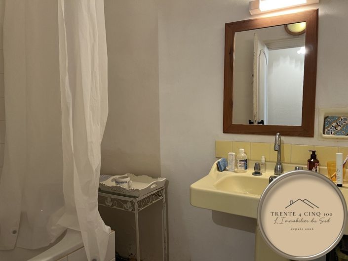 Image No.11-3 Bed House for sale