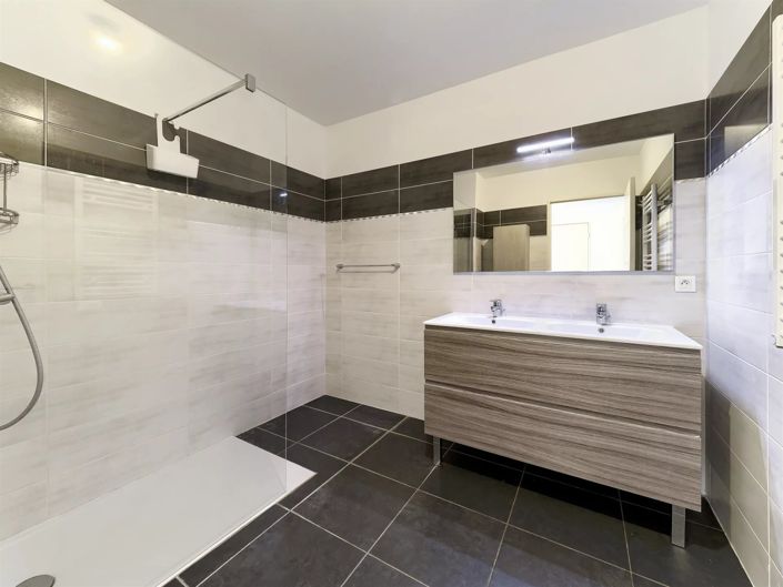 Image No.22-Apartment for sale