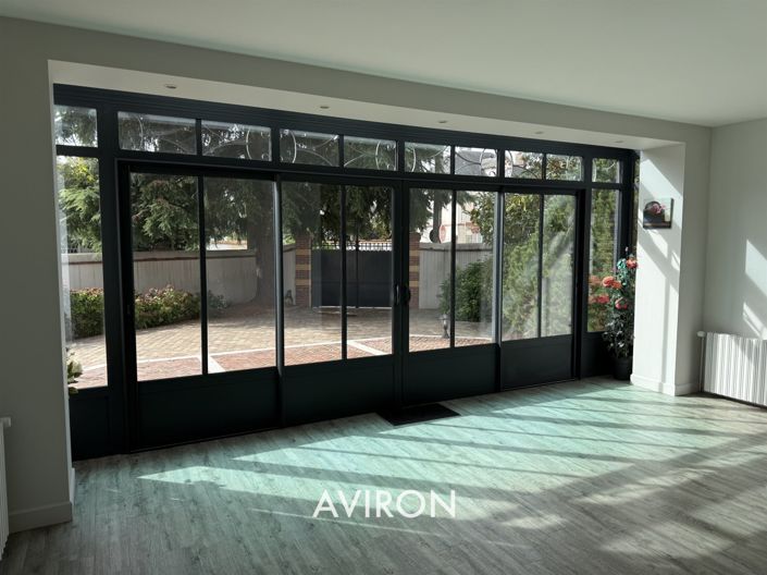 Image No.11-5 Bed House for sale