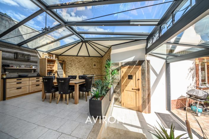 Image No.5-5 Bed House for sale