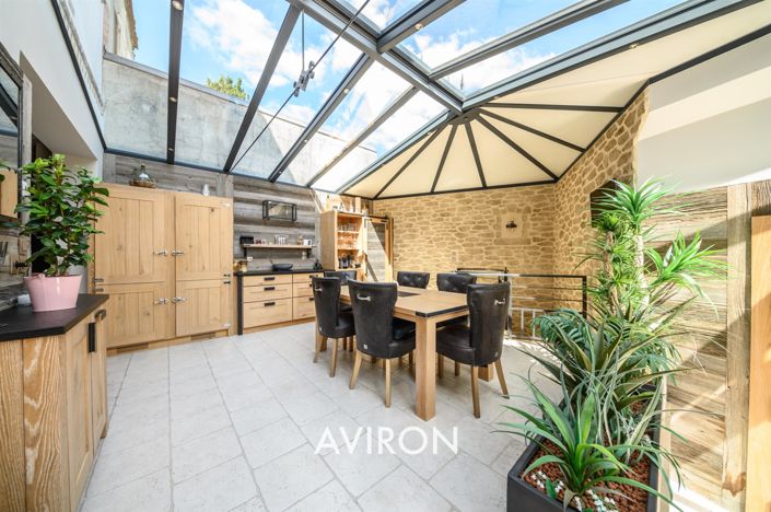 Image No.6-5 Bed House for sale