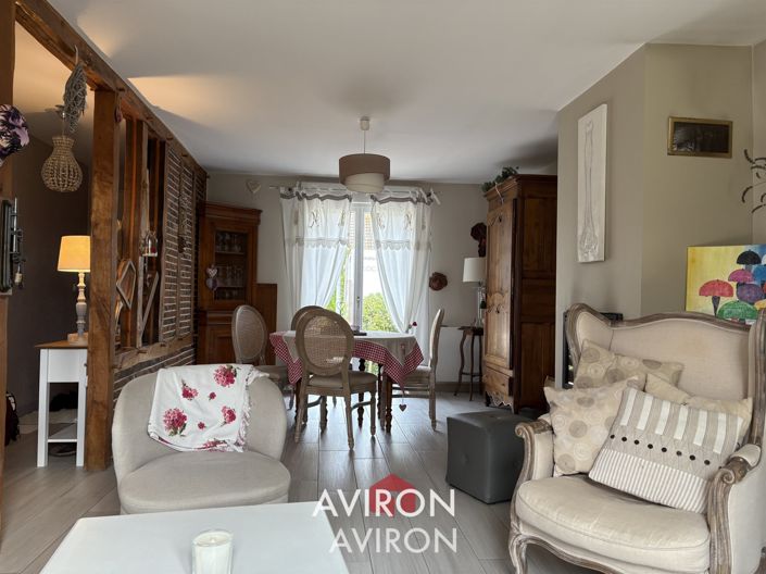 Image No.8-3 Bed House for sale