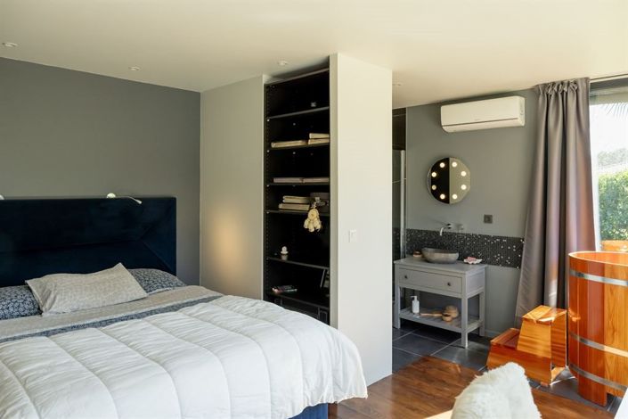 Image No.6-3 Bed House for sale