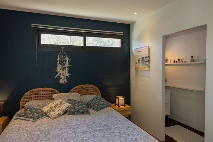 Image No.8-3 Bed House for sale