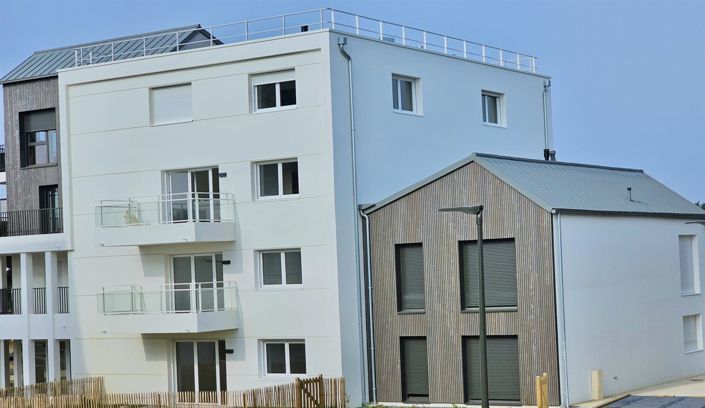 Image No.23-4 Bed House for sale