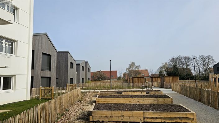 Image No.27-4 Bed House for sale