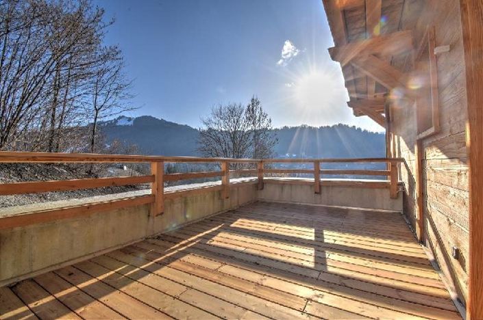 Image No.6-5 Bed House for sale