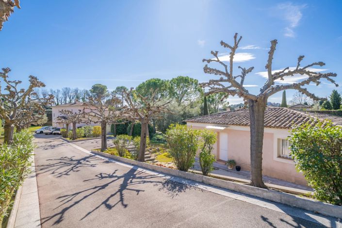 Image No.12-6 Bed House for sale