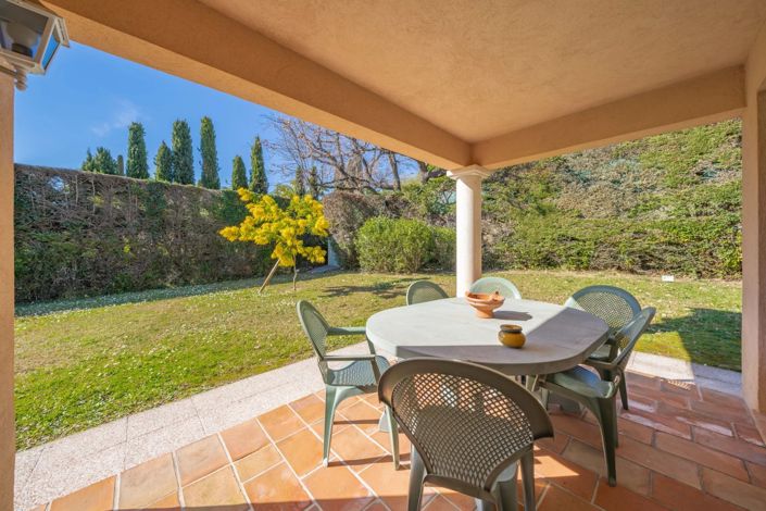 Image No.14-6 Bed House for sale