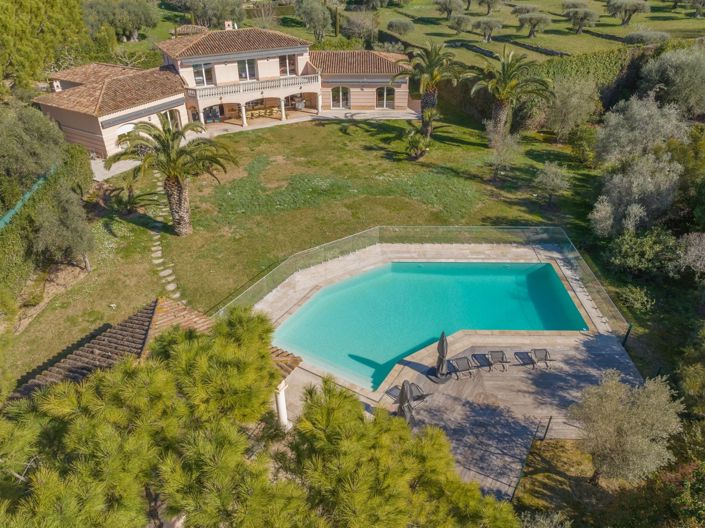 Image No.2-6 Bed House for sale