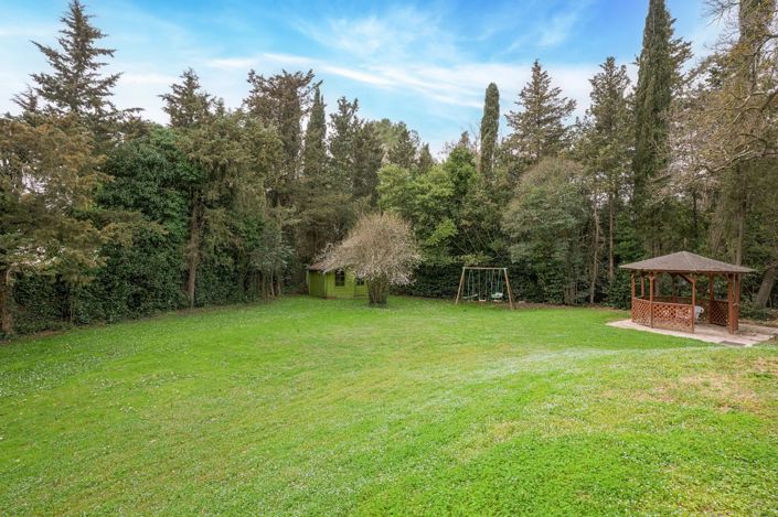 Image No.2-4 Bed House for sale