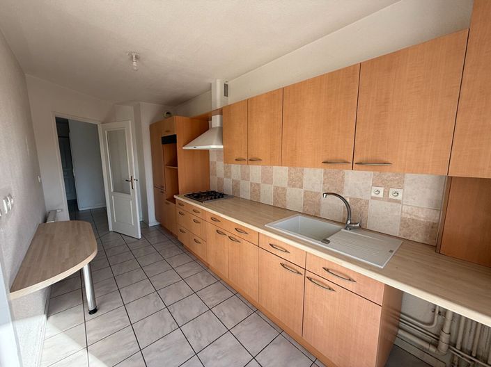 Image No.4-2 Bed Apartment for sale