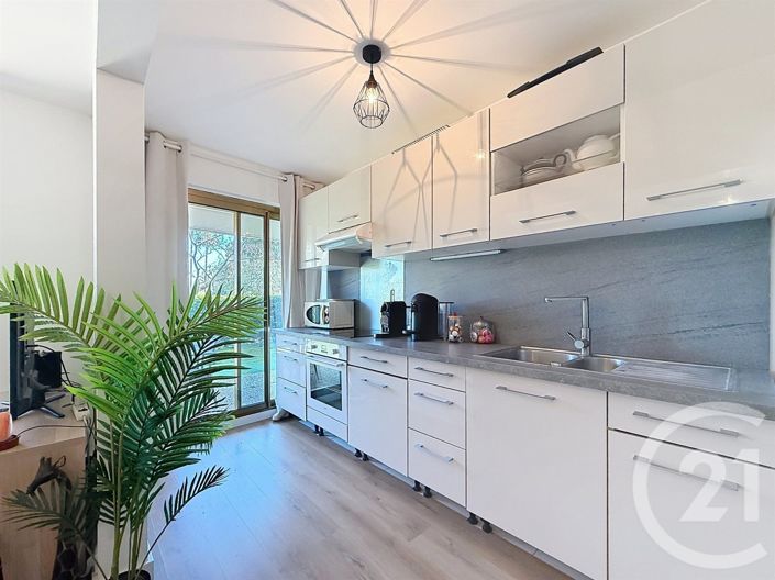 Image No.5-Appartement de 2 chambres à vendre à Mandelieu-la-Napoule