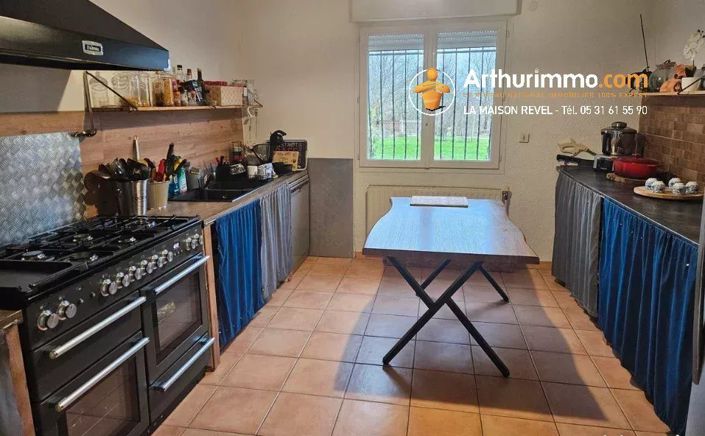 Image No.2-2 Bed House for sale