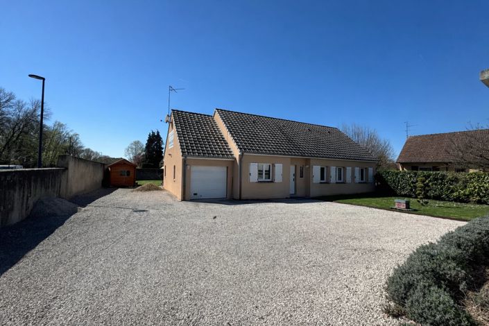 Image No.2-3 Bed House for sale