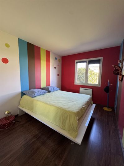 Image No.8-3 Bed House for sale