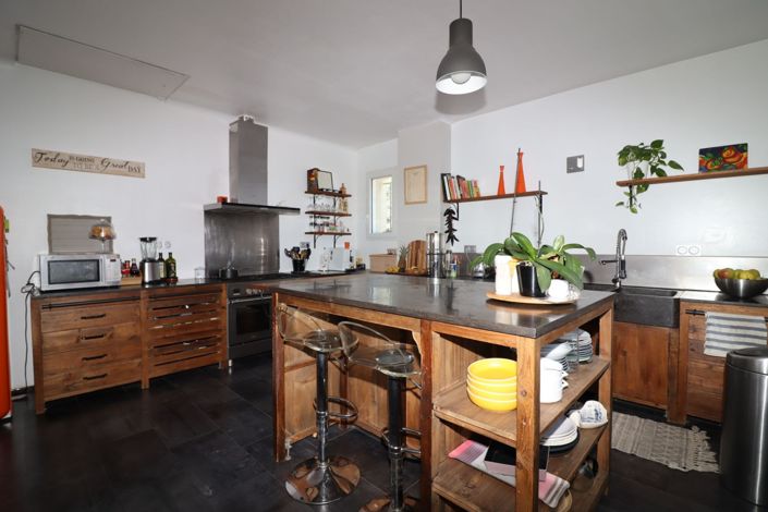 Image No.12-4 Bed House for sale