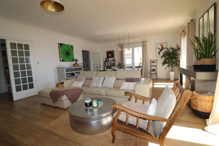 Image No.4-4 Bed House for sale