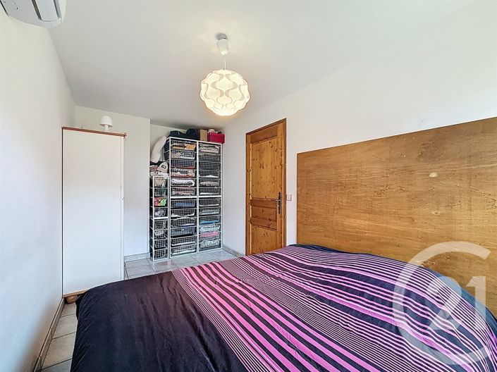 Image No.14-4 Bed House for sale