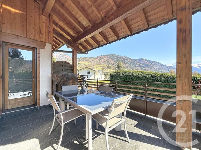 Image No.3-4 Bed House for sale