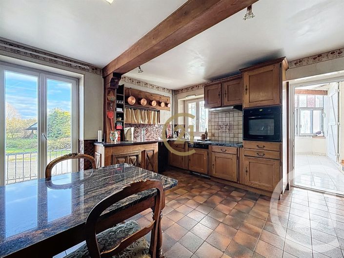 Image No.2-Maison de 4 chambres à vendre à Franche-Comté