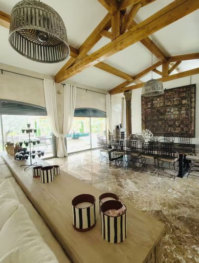 Image No.11-6 Bed House for sale