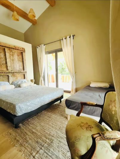 Image No.22-6 Bed House for sale