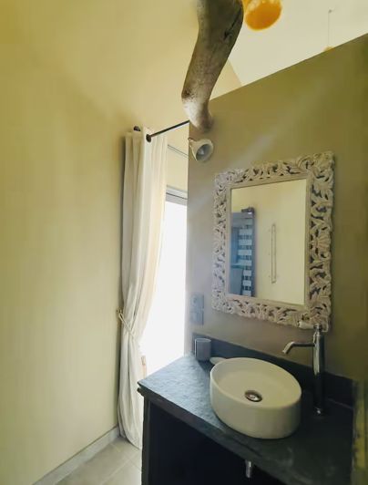 Image No.26-6 Bed House for sale