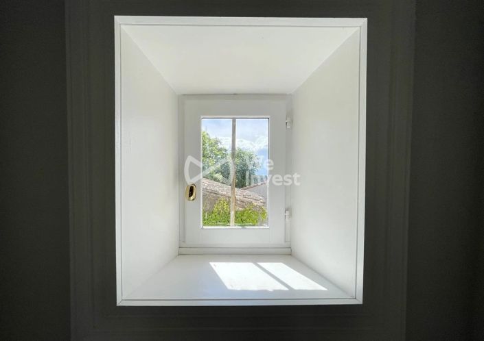 Image No.17-7 Bed Property for sale