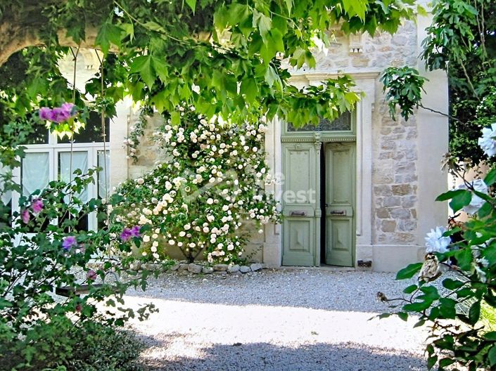 Image No.2-7 Bed Property for sale