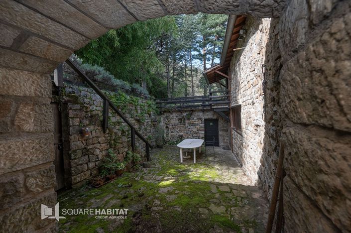 Image No.14-4 Bed House for sale