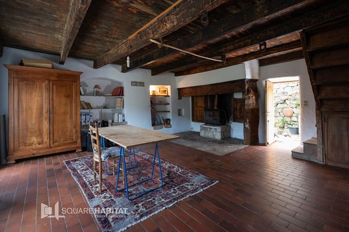 Image No.8-4 Bed House for sale