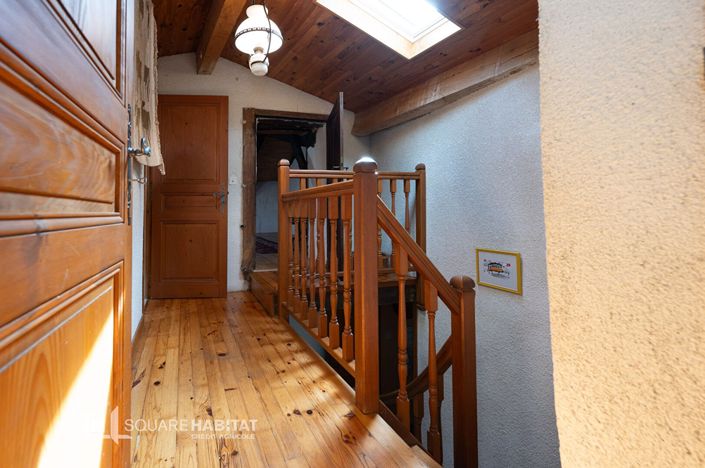 Image No.9-4 Bed House for sale