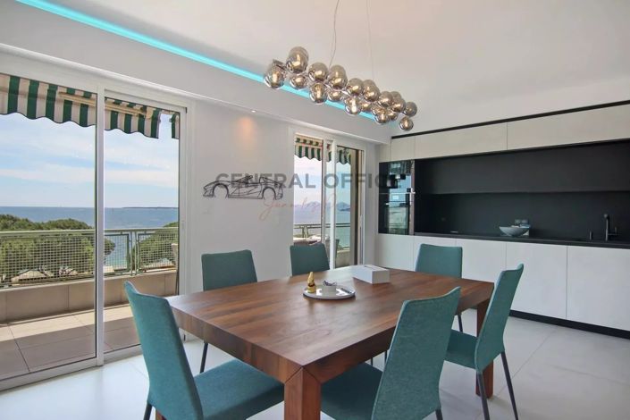 Image No.4-4 Bed Apartment for sale