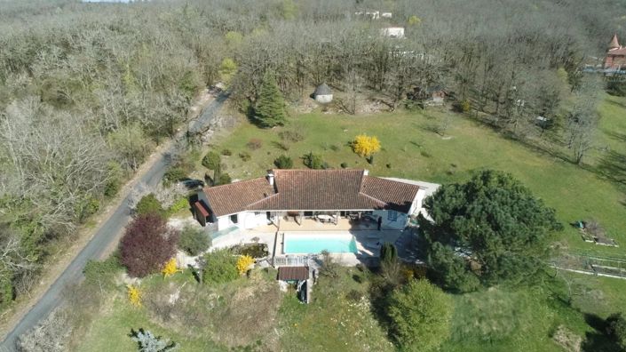 Image No.24-5 Bed House for sale