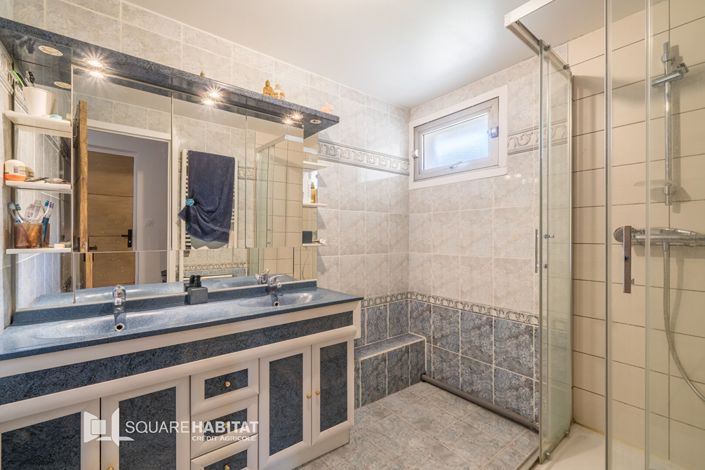 Image No.7-4 Bed Apartment for sale