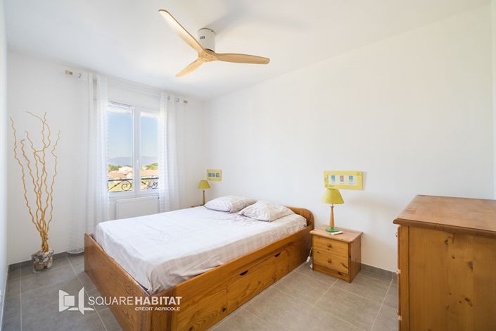 Image No.6-3 Bed House for sale