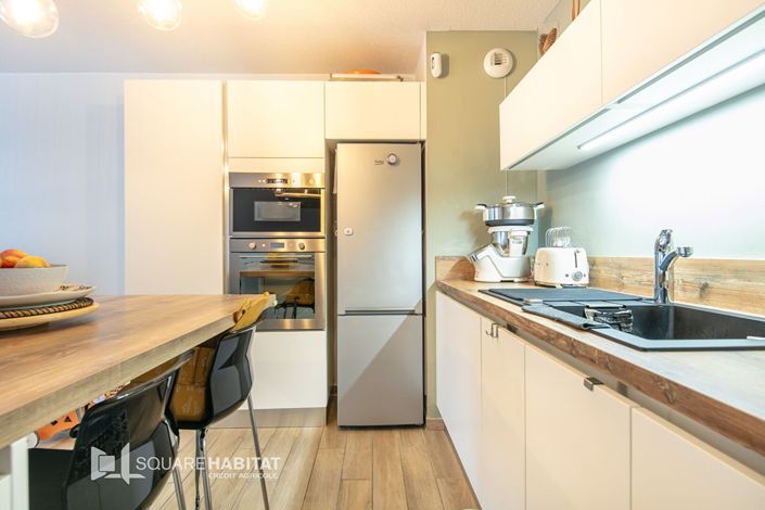 Image No.3-4 Bed House for sale