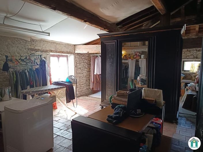 Image No.20-5 Bed House for sale