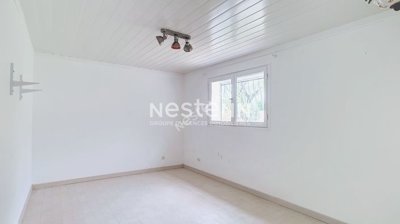 ax6tcx28q732jlmo15