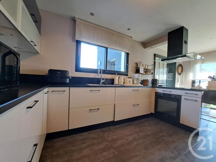 Image No.3-Maison de 4 chambres à vendre à Monterblanc