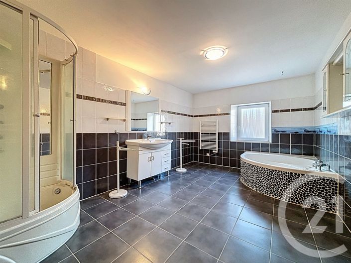 Image No.12-Maison de 4 chambres à vendre à Franche-Comté