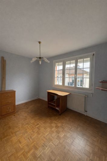 Image No.5-Maison de 2 chambres à vendre à Châtenoy-le-Royal