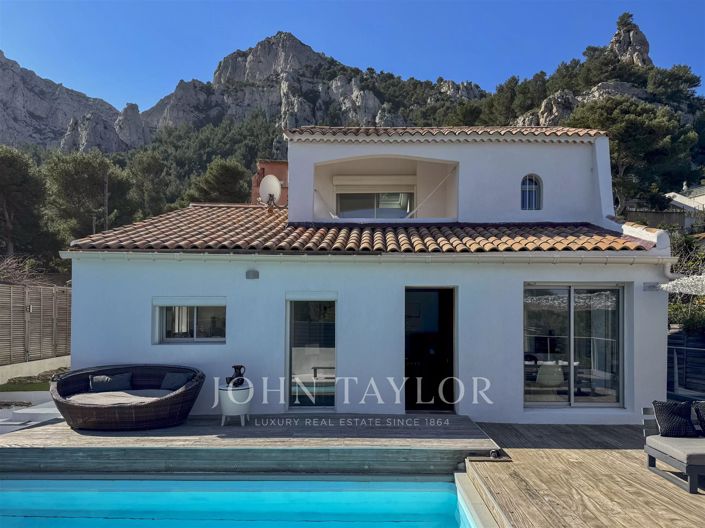 Image No.2-Maison de 4 chambres à vendre à Bouches-du-Rhône