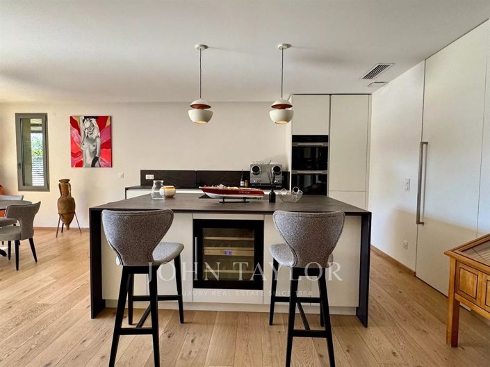 Image No.5-House for sale