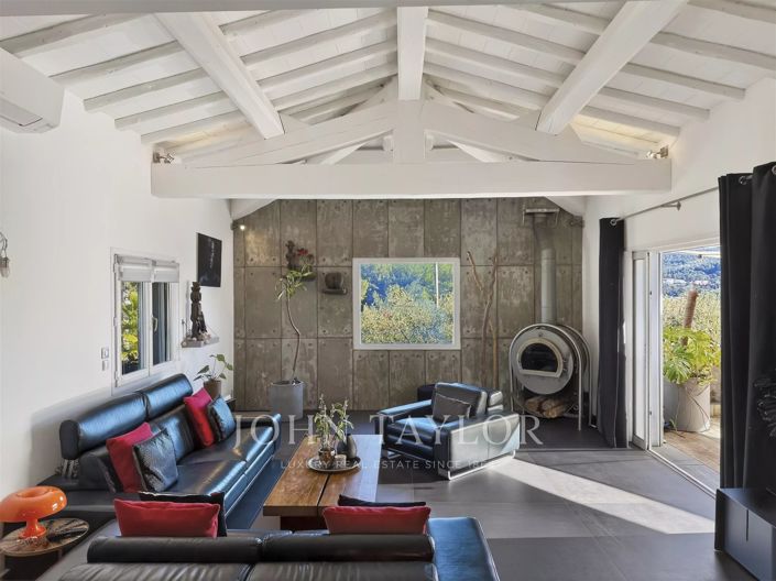 Image No.2-House for sale