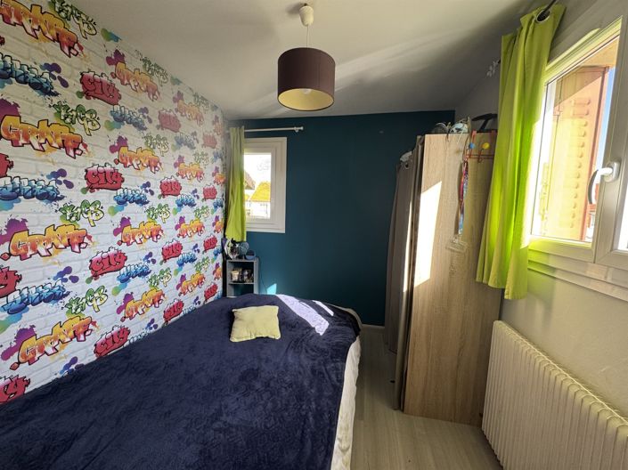 Image No.9-4 Bed House for sale