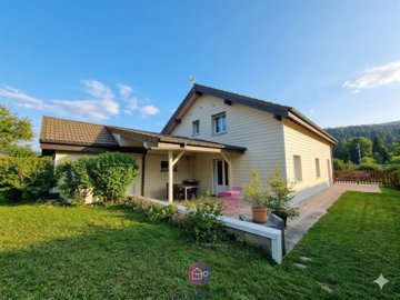 1 - La Cluse-et-Mijoux, Maison