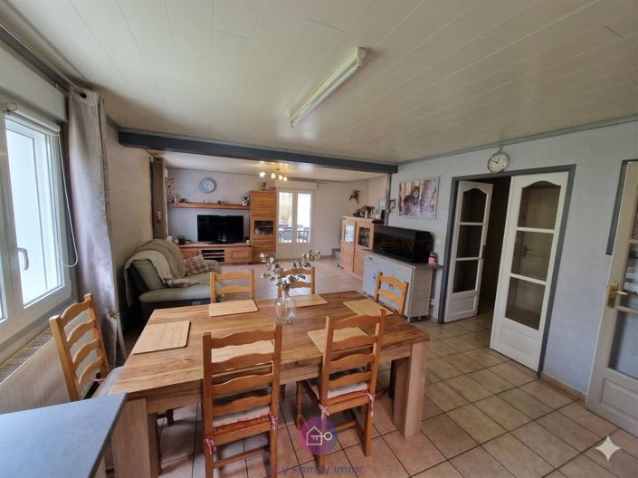 Image No.8-Maison de 3 chambres à vendre à La Cluse-et-Mijoux