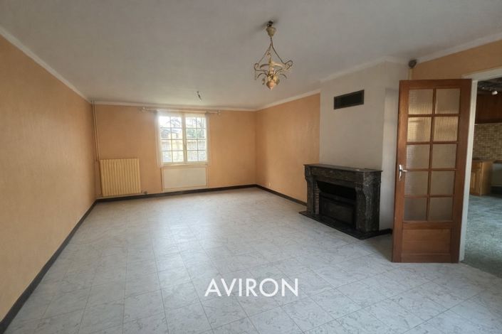 Image No.3-3 Bed House for sale